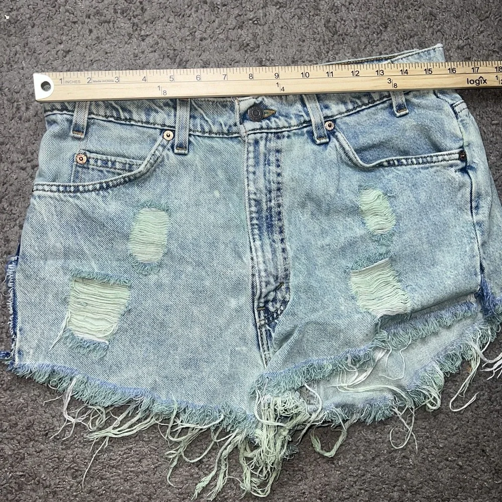 Vintage Levi's 1980s Orange Tab Cut Off Jean Shorts 34‎ Inch Waist
